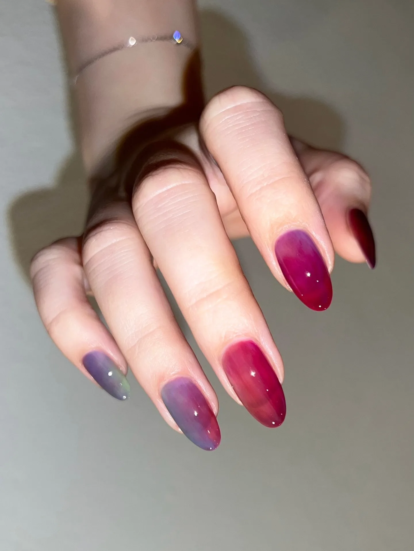 berry gradient oval jelly nails