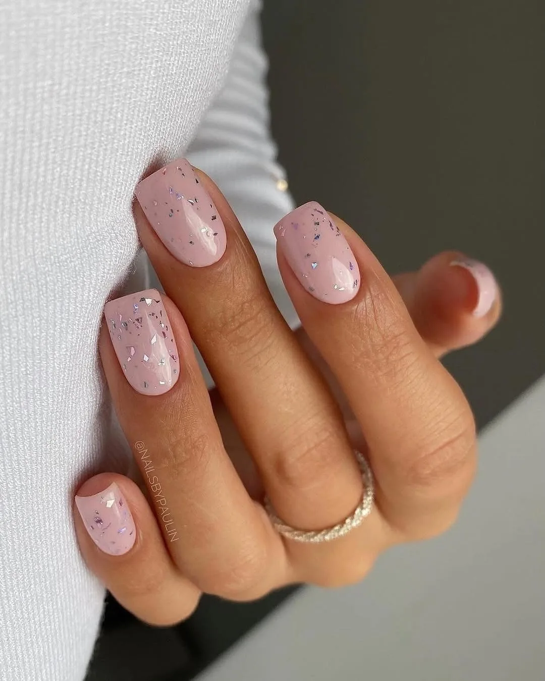 Ethereal Shimmer Flakes