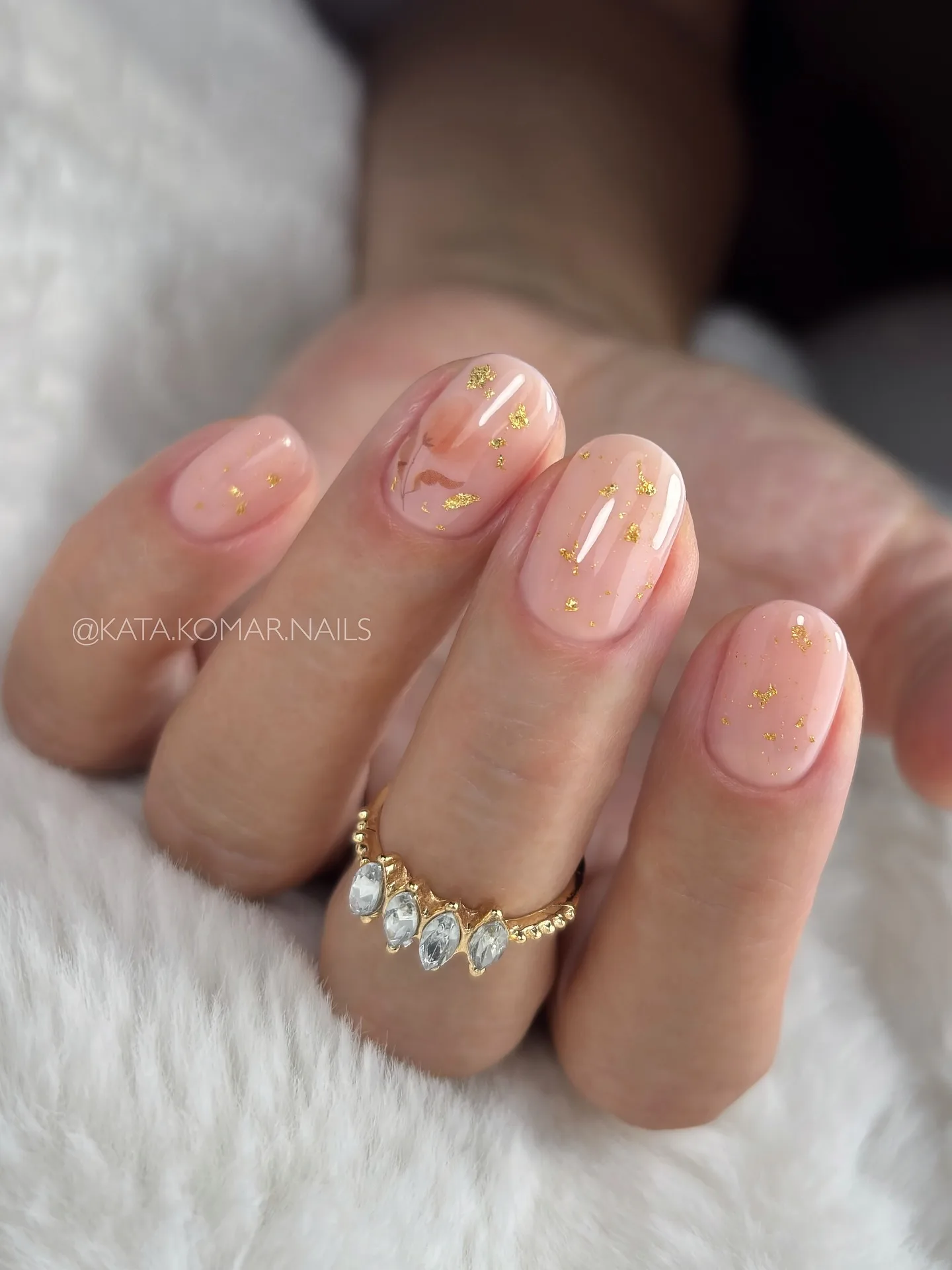 peachy pink oval gold foil nails