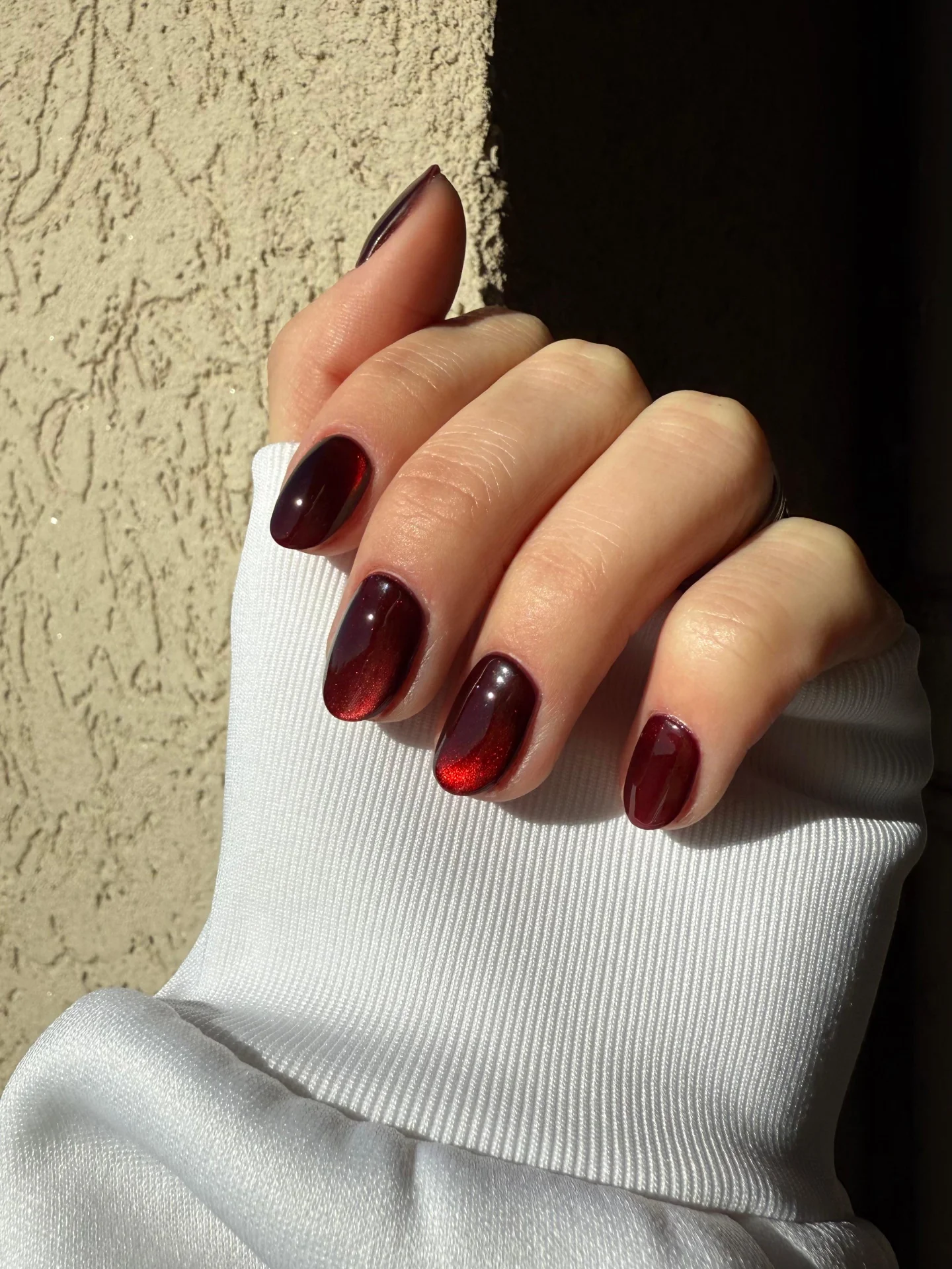 burgundy oval glazed shimmer nails