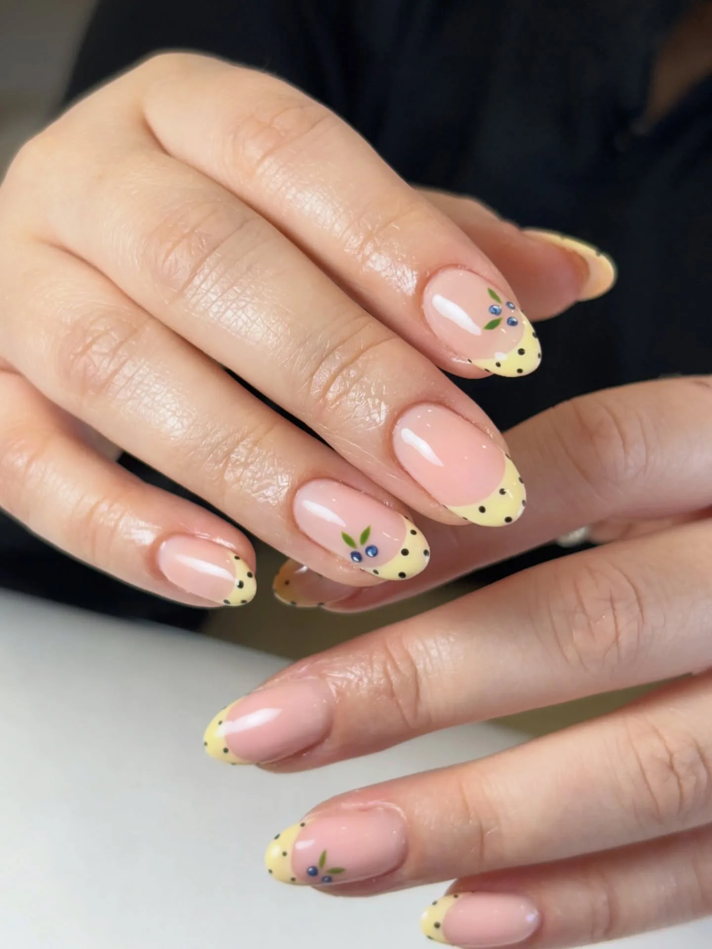 nude yellow floral gradient nails