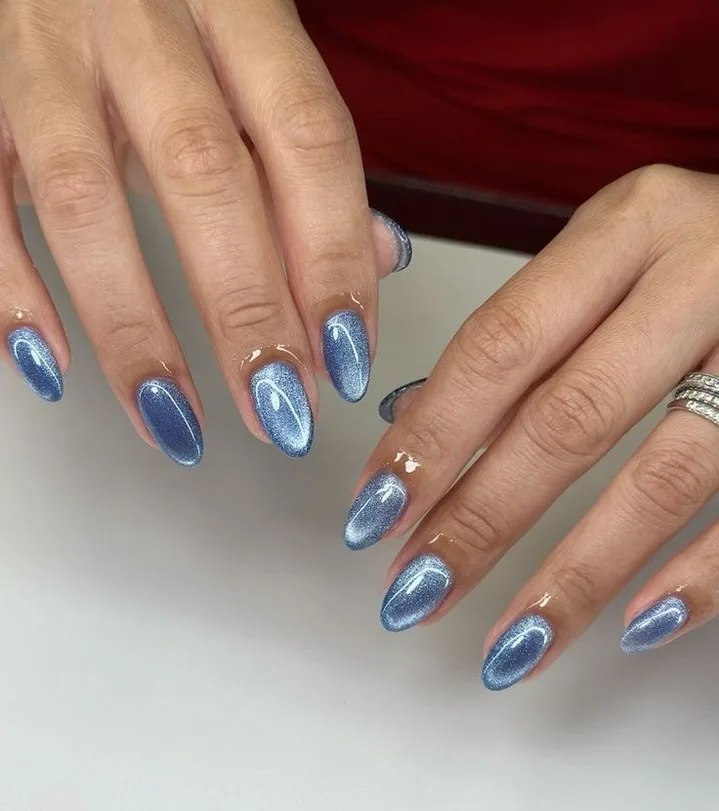 periwinkle blue oval chrome nails