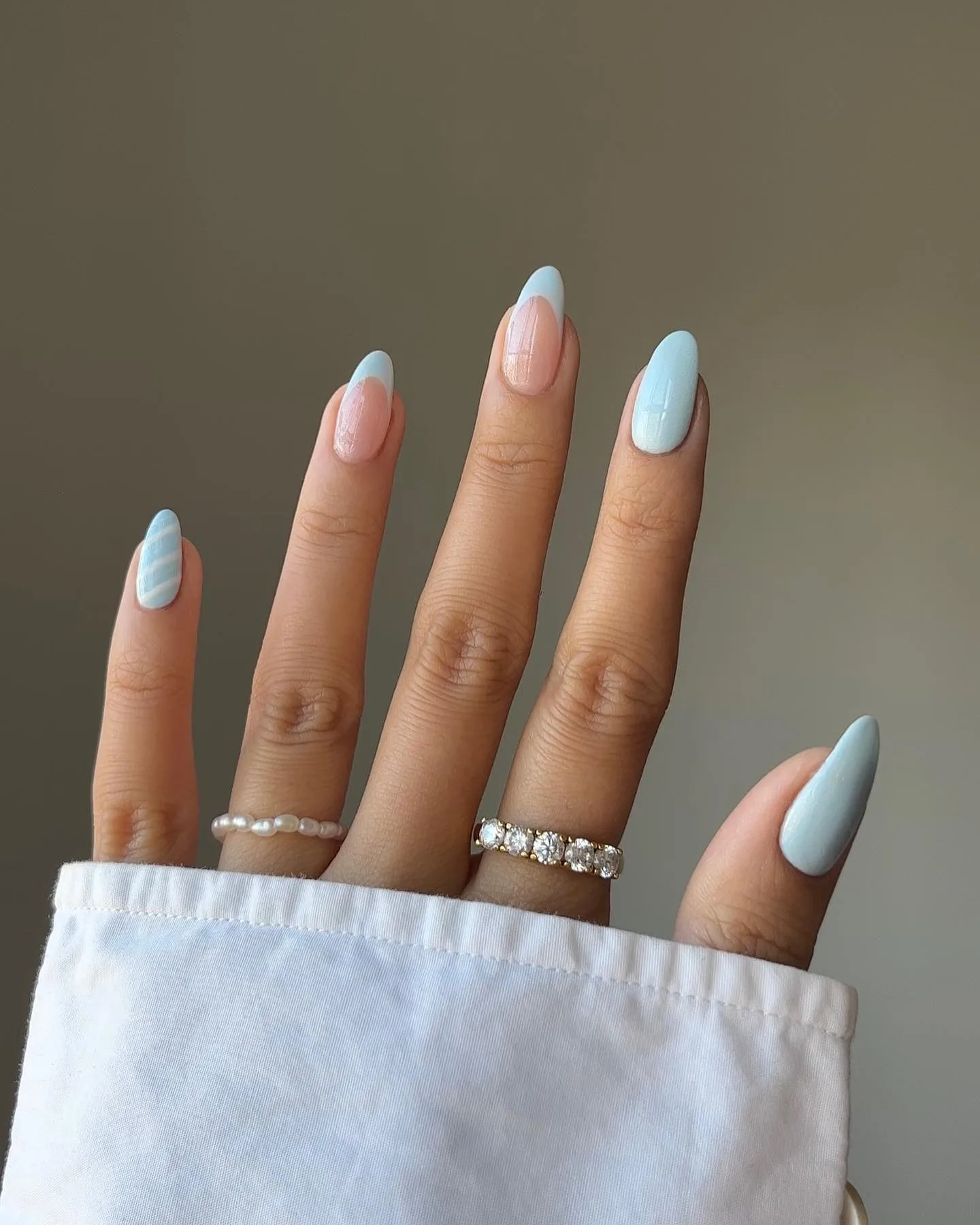 baby blue almond jelly nails