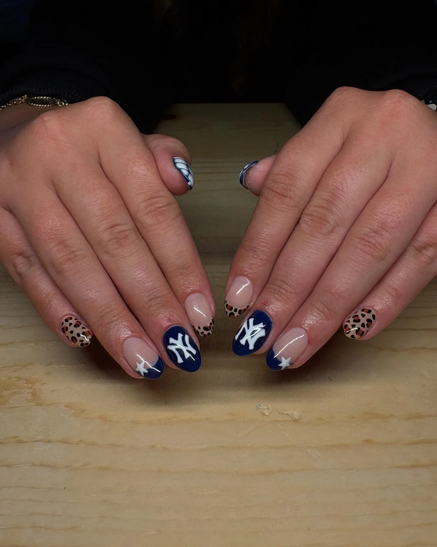 clear navy yankees logo nails