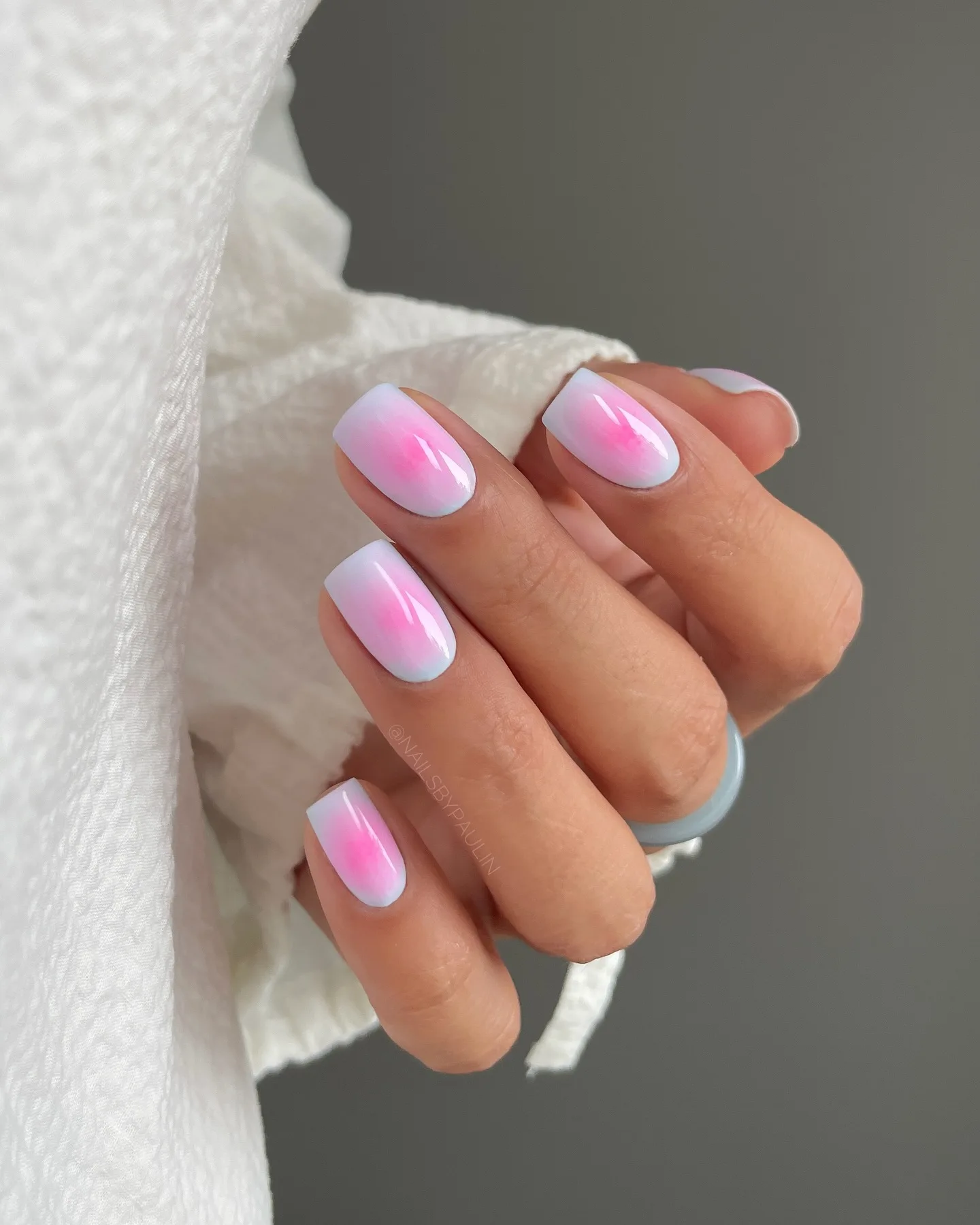 pink lavender oval gradient nails
