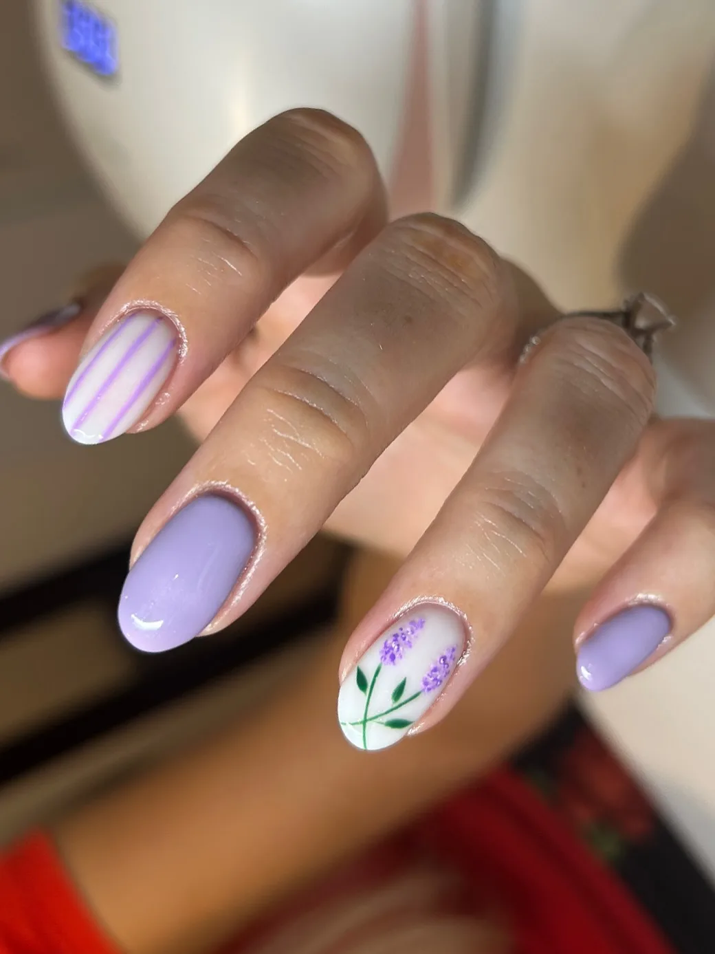 lavender oval floral accent nails
